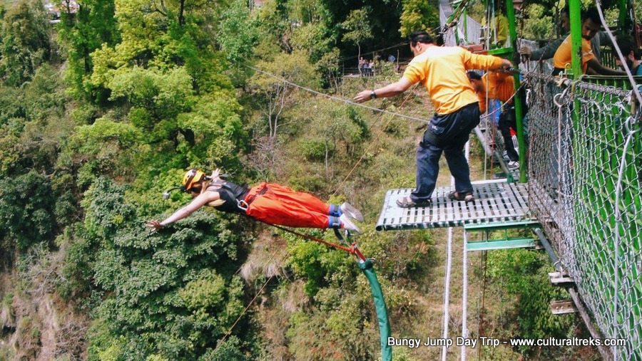 Bungy Jumping Adventure Trip
