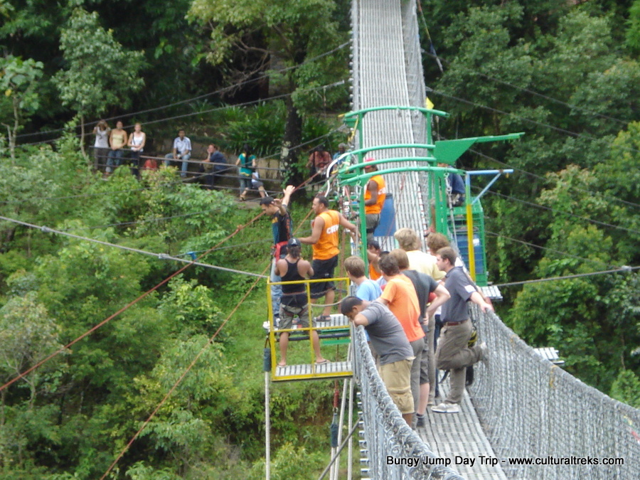 Bungy Jumping Adventure Trip