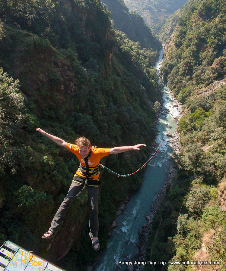Bungy Jumping Adventure Trip
