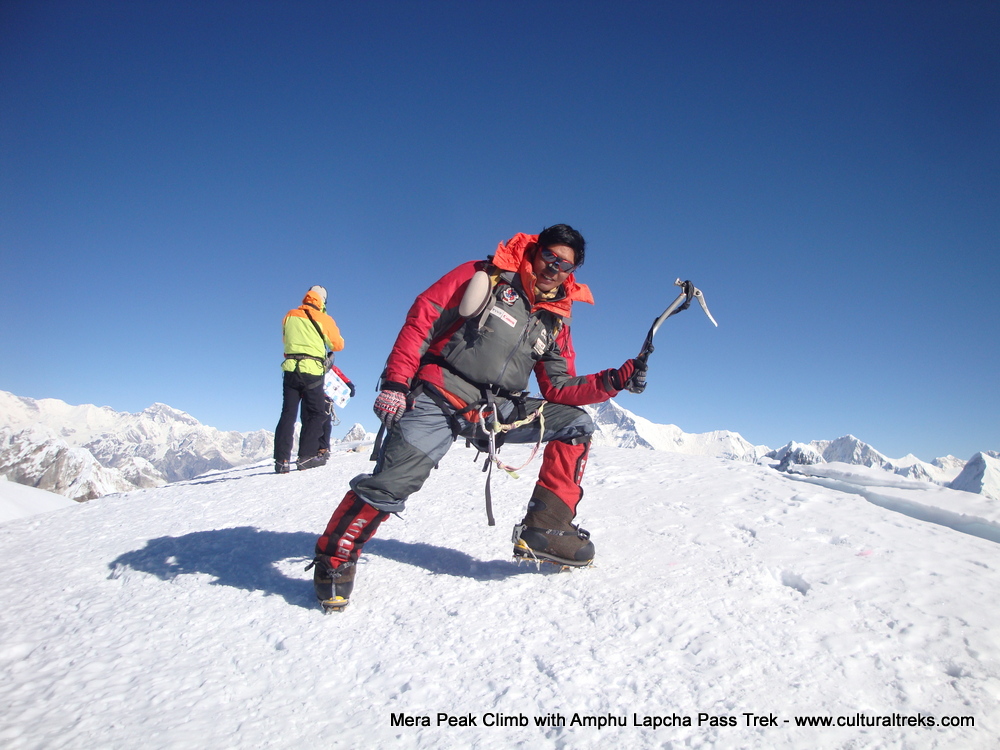 Mera Peak Climbing with Amphu Lapcha Pass Trek