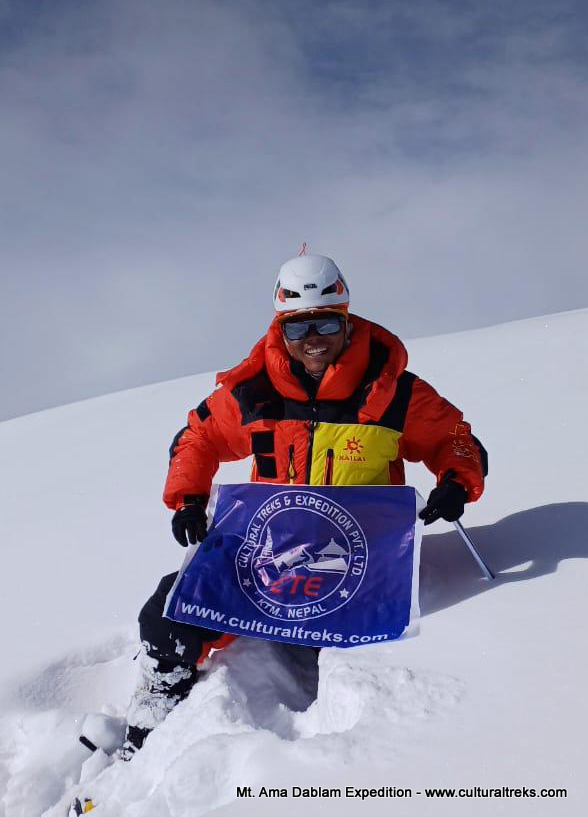 Island Peak with Ama Dablam Expedition