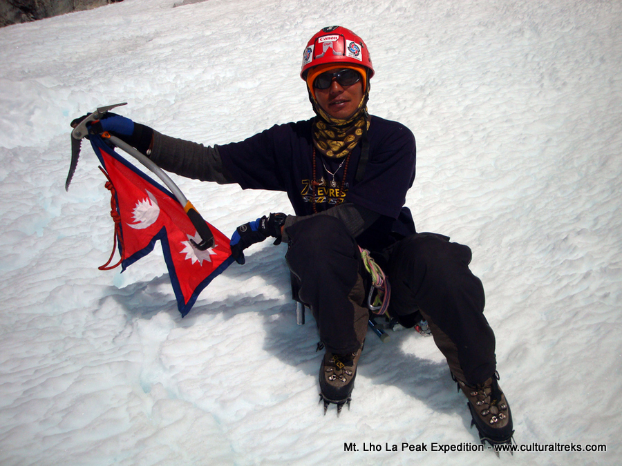 Lho La Peak 6,036m Expedition (Khumbu Tse)