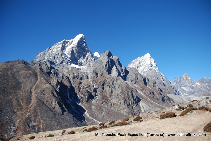 Mt. Tawoche Peak Expedition