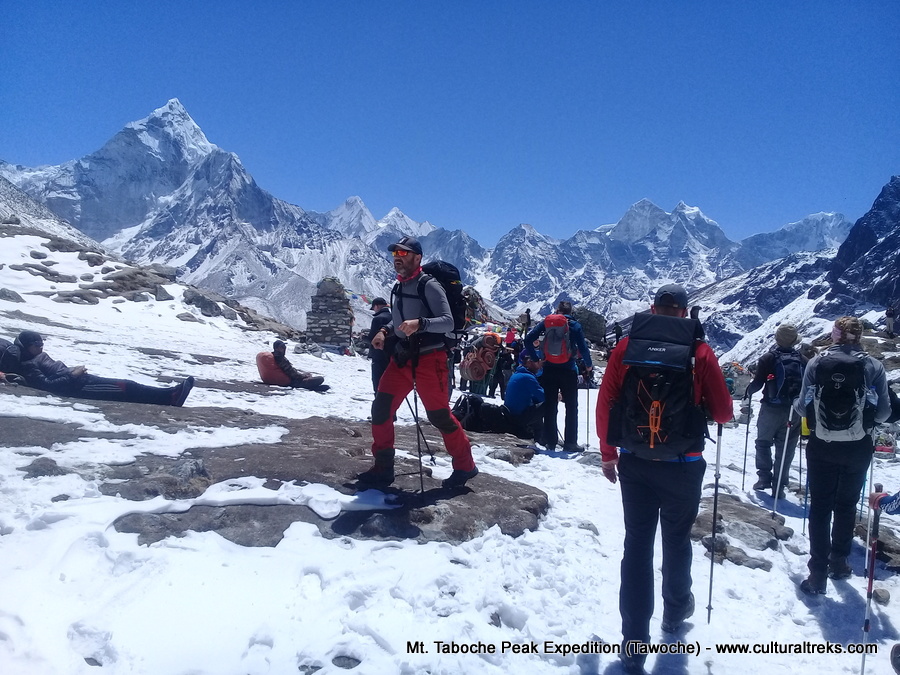 Mt. Tawoche Peak Expedition