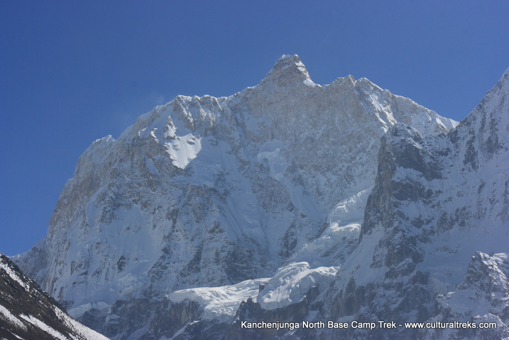 Kanchenjunga North Base Camp Trekking