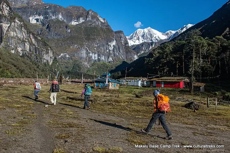 Makalu Base Camp Trekking