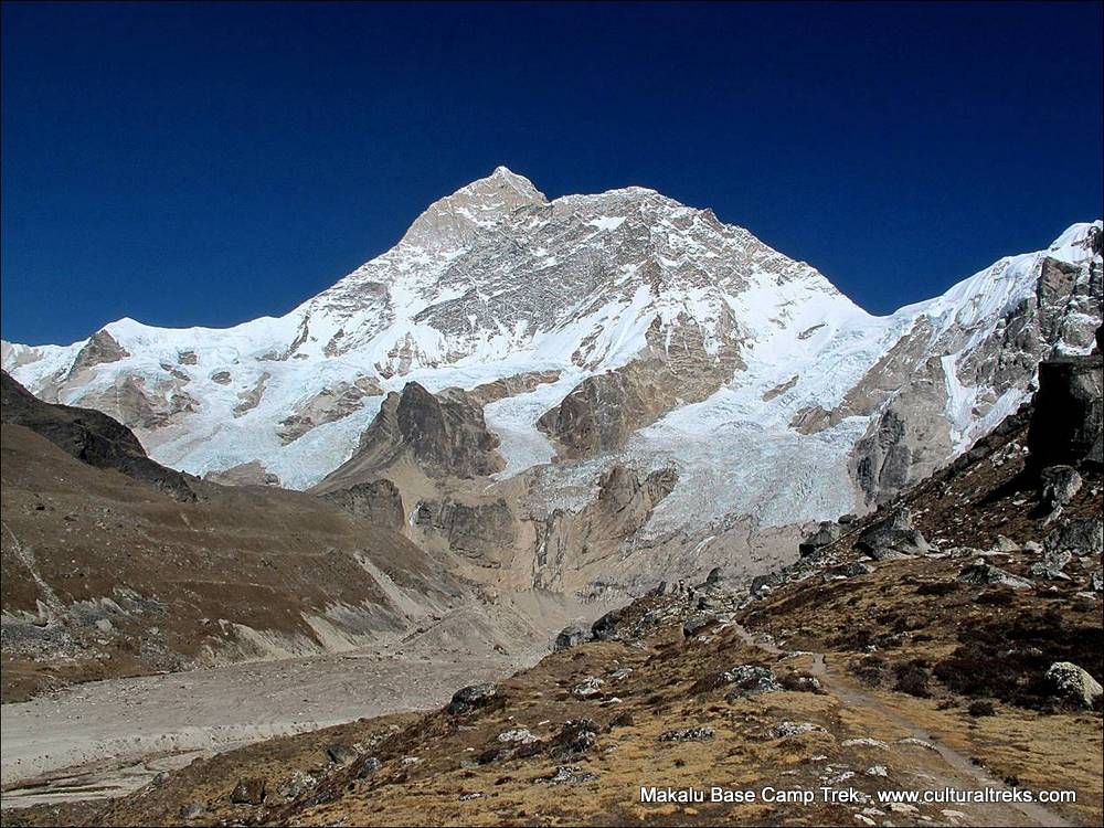 Makalu Base Camp Trekking