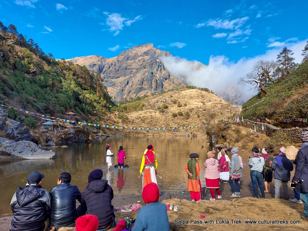 Salpa Pass with Lukla Trek