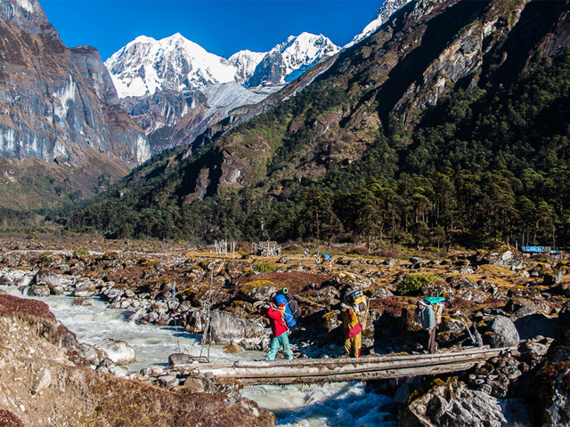 Salpa Pass with Lukla Trek