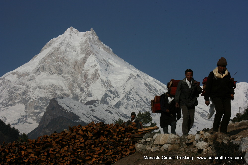 Manaslu Circuit Trekking