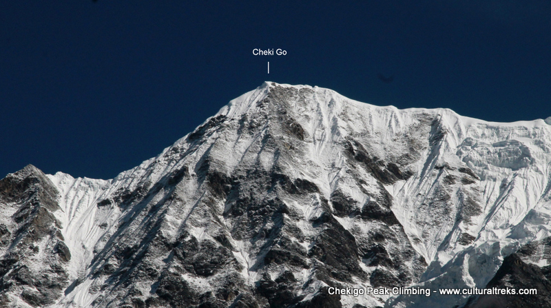 Chekigo Peak Climbing - Rolwaling Valley