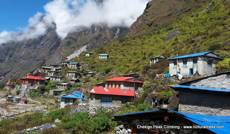 Chekigo Peak Climbing - Rolwaling Valley