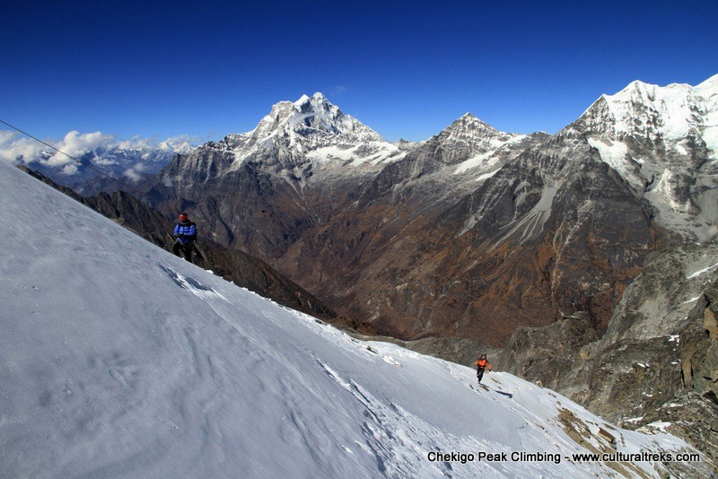 Chekigo Peak Climbing - Rolwaling Valley