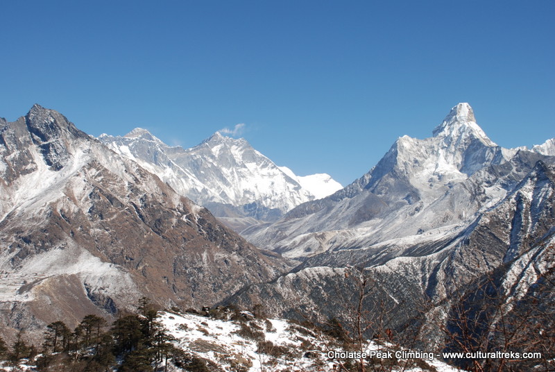 Cholatse Peak Expedition