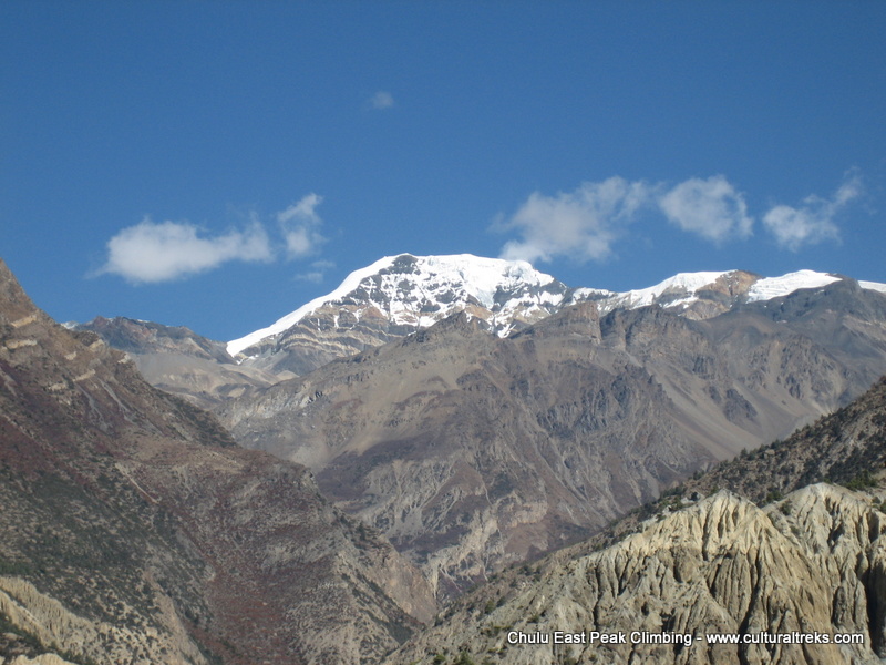 Chulu East Peak Climbing