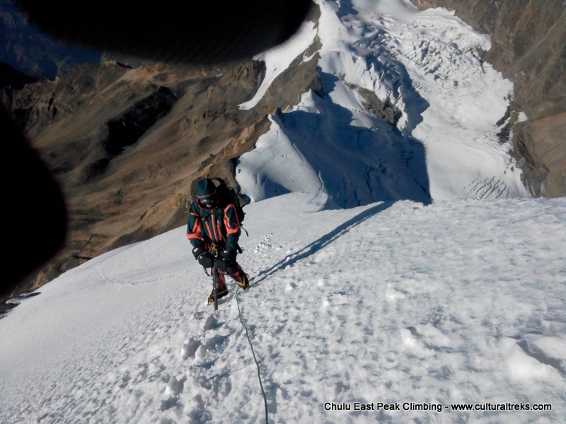 Chulu East Peak Climbing