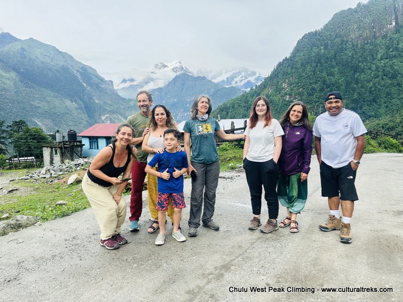 Chulu West Peak Climbing