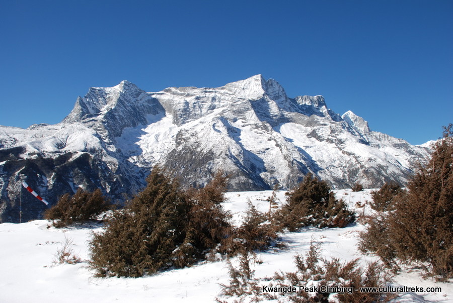 Kwangde Peak Climbing