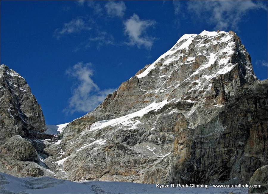 Kyazo Ri Peak Climbing