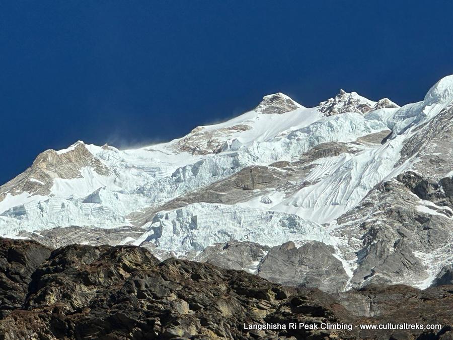 Langshisha Ri Peak Climbing - Langtang Valley