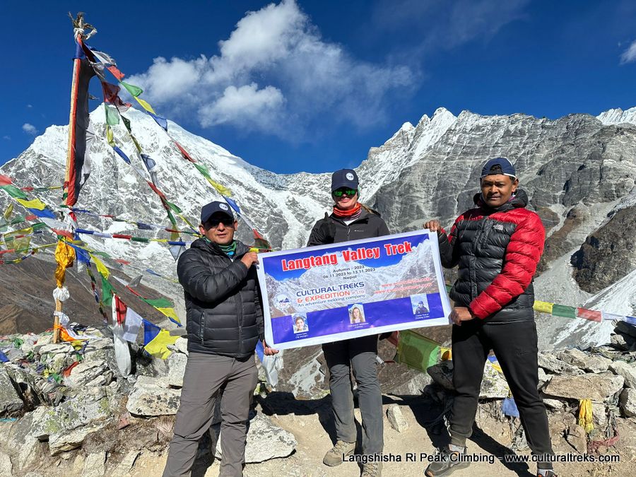 Langshisha Ri Peak Climbing - Langtang Valley