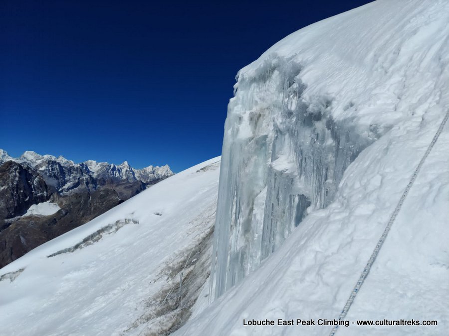 Lobuche East Peak Climbing