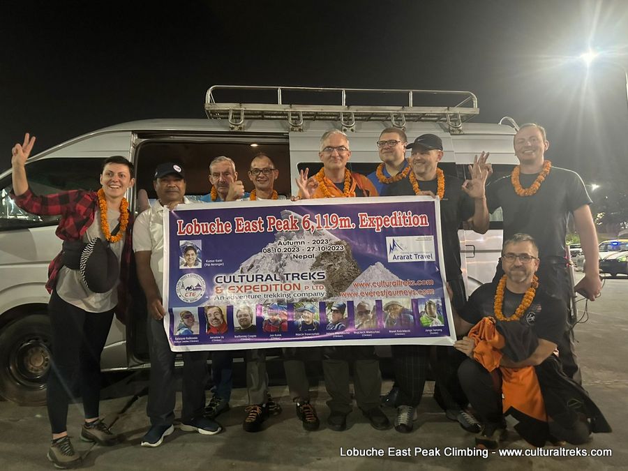 Lobuche East Peak Climbing