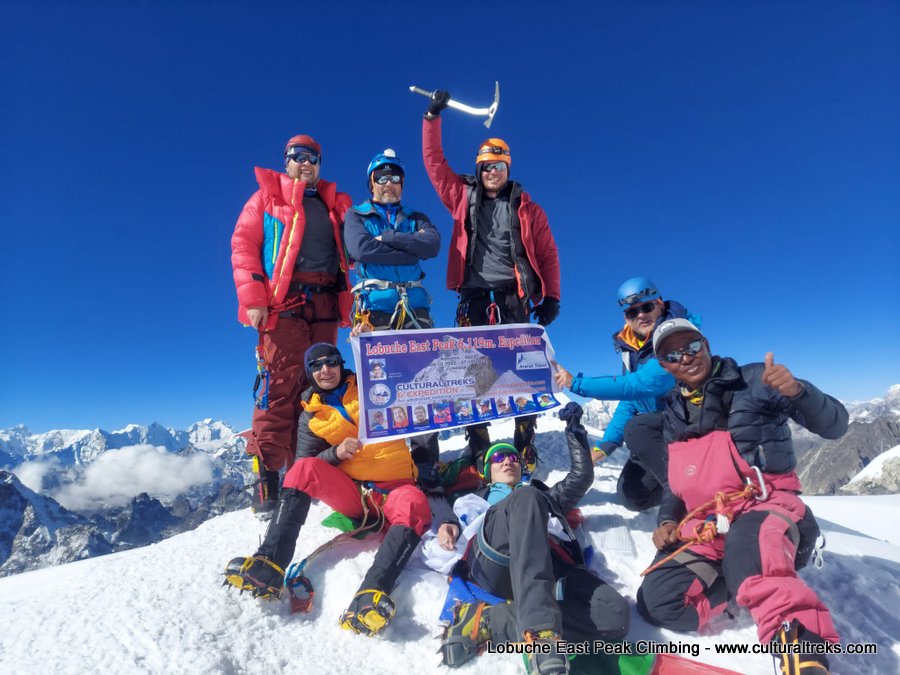 Lobuche East Peak Climbing