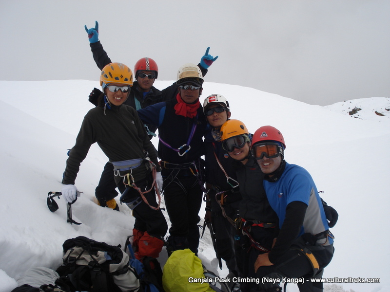 Naya Kanga (Ganja-La) Peak Climbing