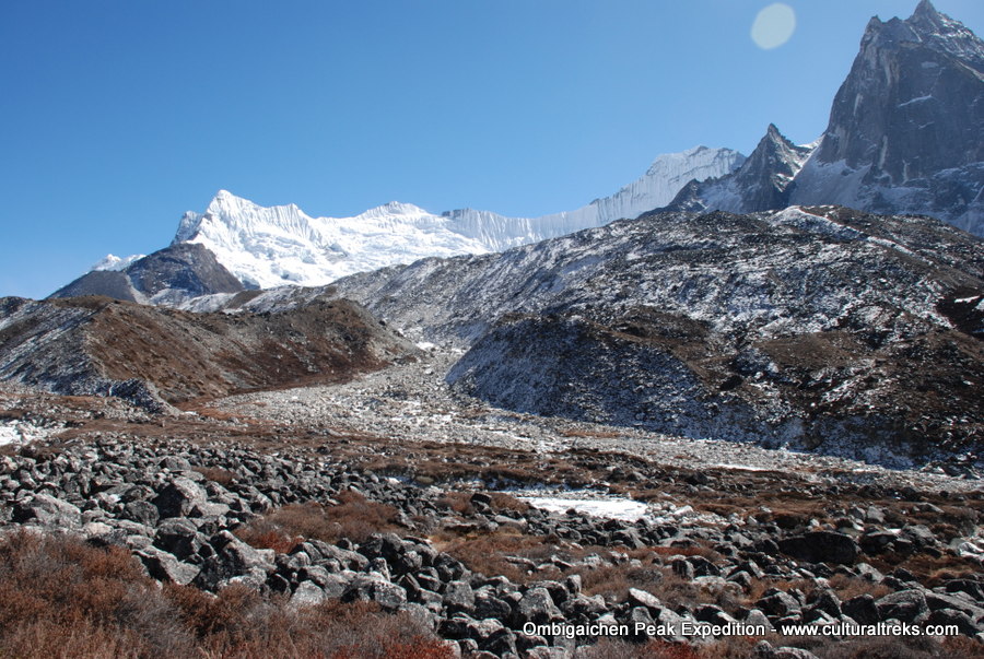 Ombigaichen Peak Climbing