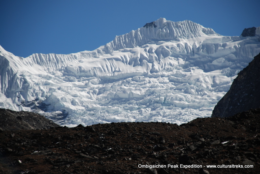 Ombigaichen Peak Climbing