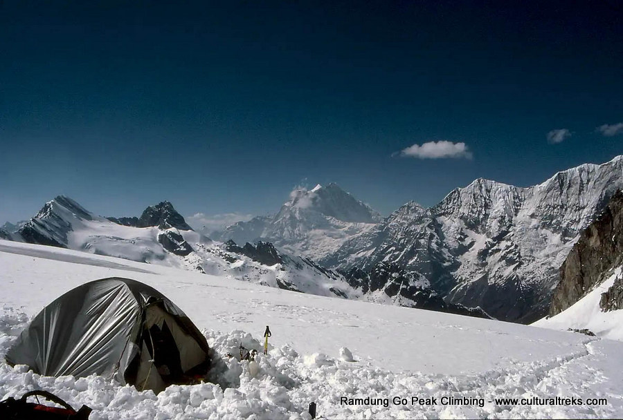 Ramdung Go Peak Climbing - Rolwaling Region