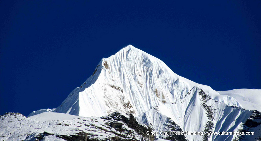Singu Chuli Peak (Fluted Peak) Climbing