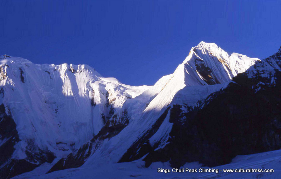 Singu Chuli Peak (Fluted Peak) Climbing