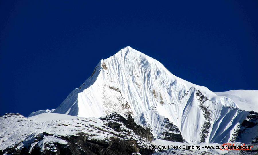 Singu Chuli Peak (Fluted Peak) Climbing