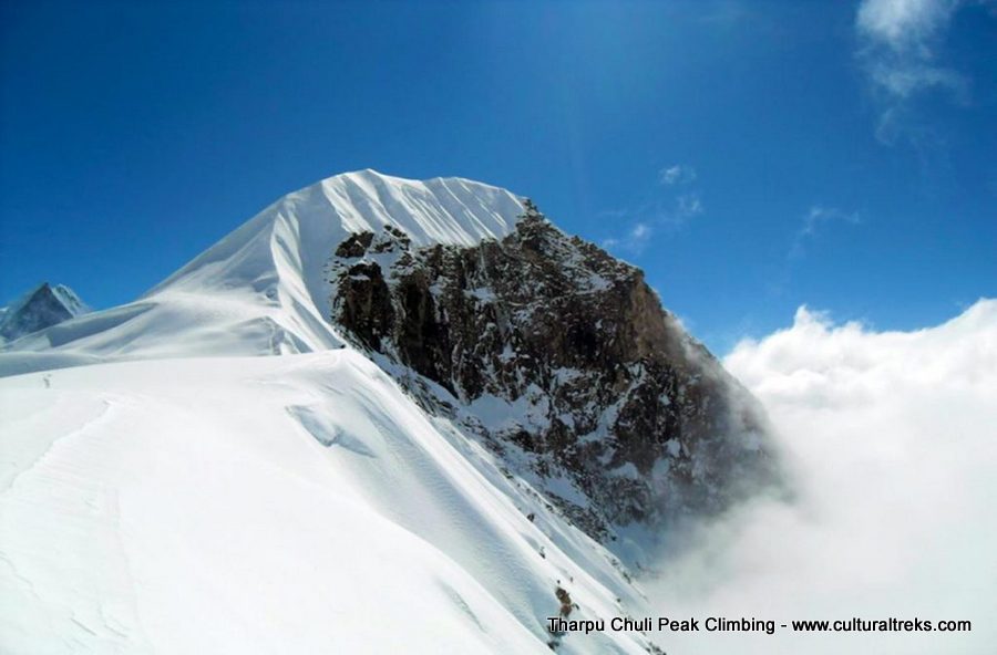 Tharpu Chuli Peak Climbing