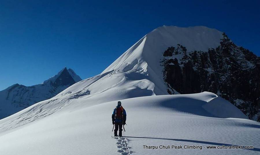 Tharpu Chuli Peak Climbing